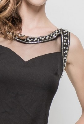 azaka-robe-perlee-black-2