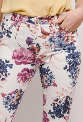 nina-carter-dv9-flowers-2